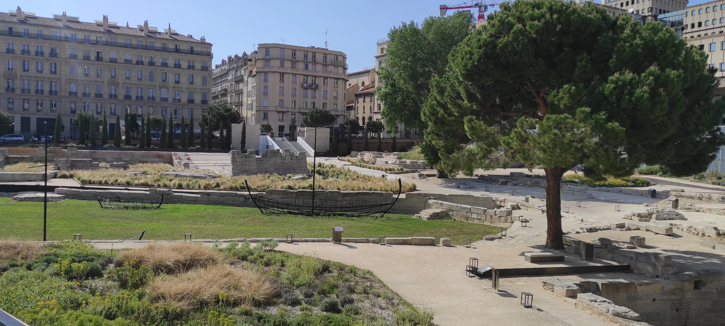 Le jardin des vestige / parc antique
